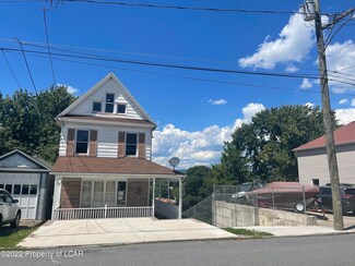 65 Graham Ave, Hanover Township, PA 18706
