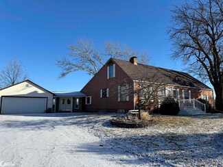 2550 Inkpaduta Ave, Webster City, IA 50595