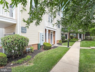 1705 Gabriel Ln, Highland Park, NJ 08904