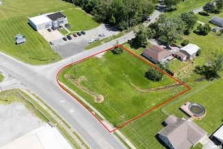 102 Chittyville Rd, Herrin, IL 62948