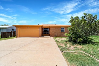 1323 E 52nd St, Odessa, TX 79762