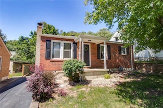 1104 Douglas St, Alton, IL 62002