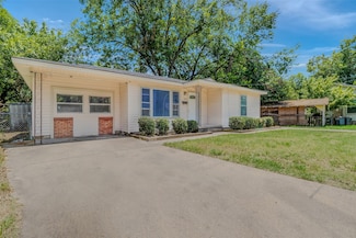 1306 N Frances St, Terrell, TX 75160