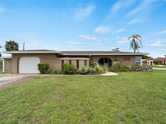 3561 Middletown St, Port Charlotte, FL 33952