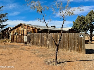 861 W Victory St, Cochise, AZ 85606