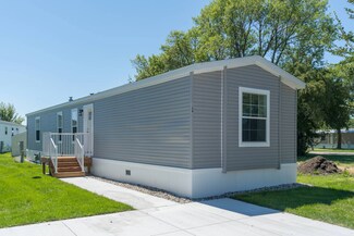 129 Kingsway Dr, North Mankato, MN 56003