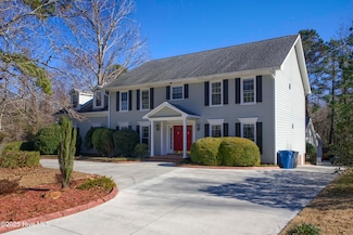 2234 Perry Dr, Jacksonville, NC 28546