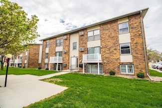 506 Commercial St Unit L, La Porte City, IA 50651