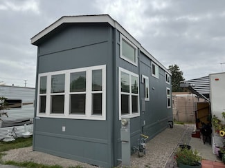 8052 Alhambra Ave Unit A22, Paramount, CA 90723