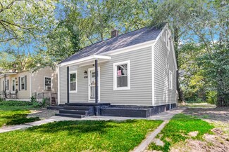 6745 E 4th Ave, Gary, IN 46403