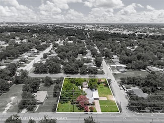 1320 S 26th St, Waco, TX 76706