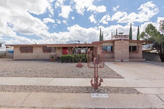 8620 E Shiloh St, Tucson, AZ 85710