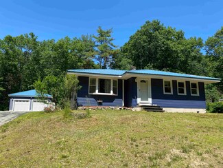 38 Old Derry Rd, Londonderry, NH 03053
