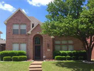 17719 Meadow Grove Ln, Dallas, TX 75287