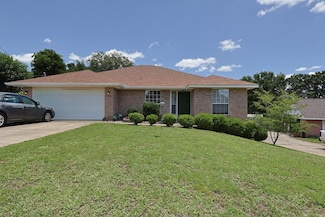 5205 Whitehurst Ln, Crestview, FL 32536