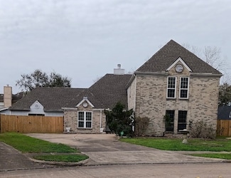 1719 Blue Heather Ln, Fresno, TX 77545