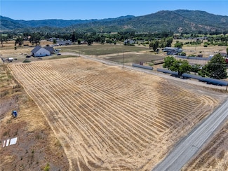 15075 Poppy Ln, Middletown, CA 95461