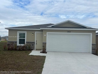 1452 Stone Ridge Cir, Sebring, FL 33870