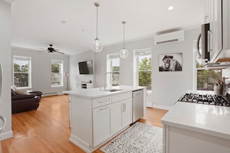 311 Emerson St Unit 11, Boston, MA 02127