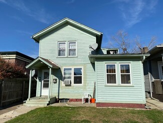 110 E Superior St, Ottawa, IL 61350