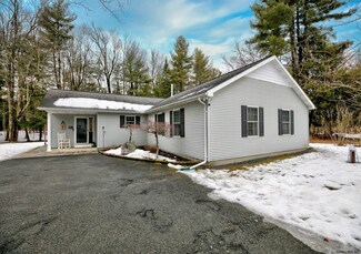 1207 Burden Lake Rd, Averill Park, NY 12018