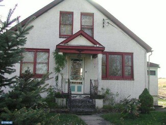96 Hughes Hill Rd, Shoemakersville, PA 19555