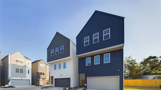 8303 Springwood Canyon Ln, Houston, TX 77055