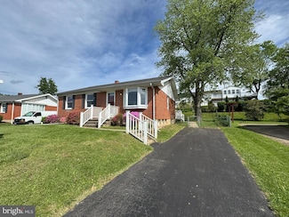 2413 Cider Mill Rd, Parkville, MD 21234