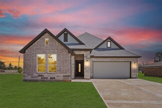 224 Alleda Rd, Prairie View, TX 77484