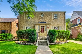 6439 N Minnehaha Ave, Chicago, IL 60646