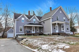9 Willow St, Milford, NH 03055