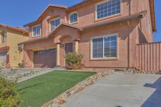 1327 Rhode Island St, Salinas, CA 93905