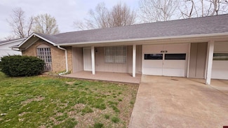 1125 Meadowbrook Dr, Mountain Home, AR 72653