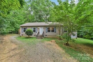 44 Bachelder Ln, Candler, NC 28715