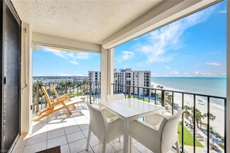 3215 Gulf Shore Blvd N Unit 704, Naples, FL 34103