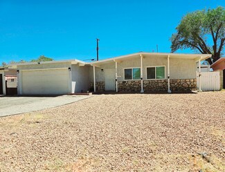 714 W Avenue H 13, Lancaster, CA 93534