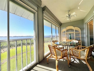 1155 Edgewater Cir Unit 28, Bradenton, FL 34209