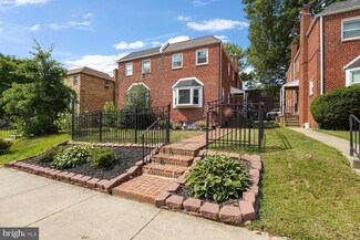 710 W 38th St, Wilmington, DE 19802