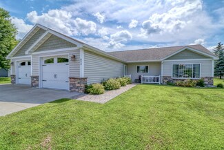 843 Whitetail Ln, Detroit Lakes, MN 56501