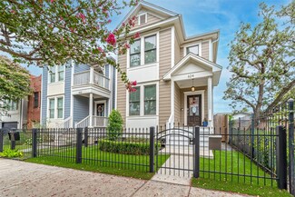 624 W 22nd St, Houston, TX 77008