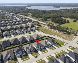 136 Nora Ln, Hickory Creek, TX 75065