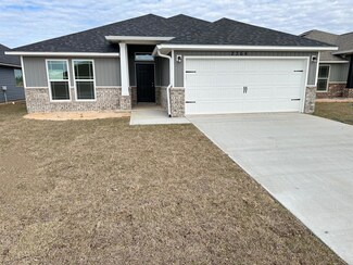 2436 Privet Berry Dr, Gulf Breeze, FL 32563