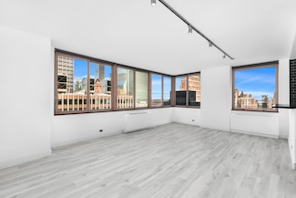 235 E 40th St Unit 26G, New York, NY 10016