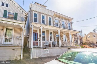 215 N 3rd St, Hamburg, PA 19526