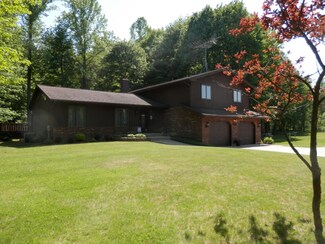 33855 Wattles Rd, Colon, MI 49040