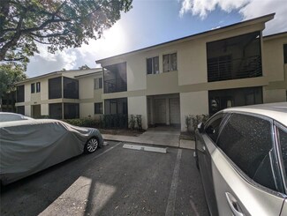 3030 NW 68th St Unit 105, Fort Lauderdale, FL 33309