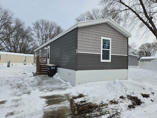 142 Lynn Ln Unit 55, Mankato, MN 56001