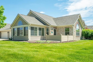 3305 SE Glenstone Dr Unit 236, Grimes, IA 50111
