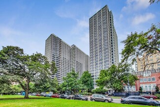 4250 N Marine Dr Unit 711, Chicago, IL 60613