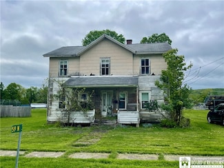 59 N Franklin St, Cattaraugus, NY 14719